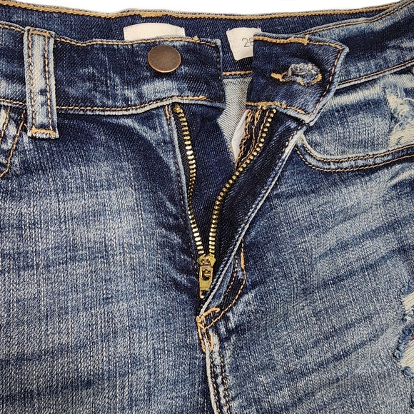 Sneak Peek Women's Denim Shorts Size 28 Blue Distressed Stars & Stripes Pockets - Picture 10 of 16